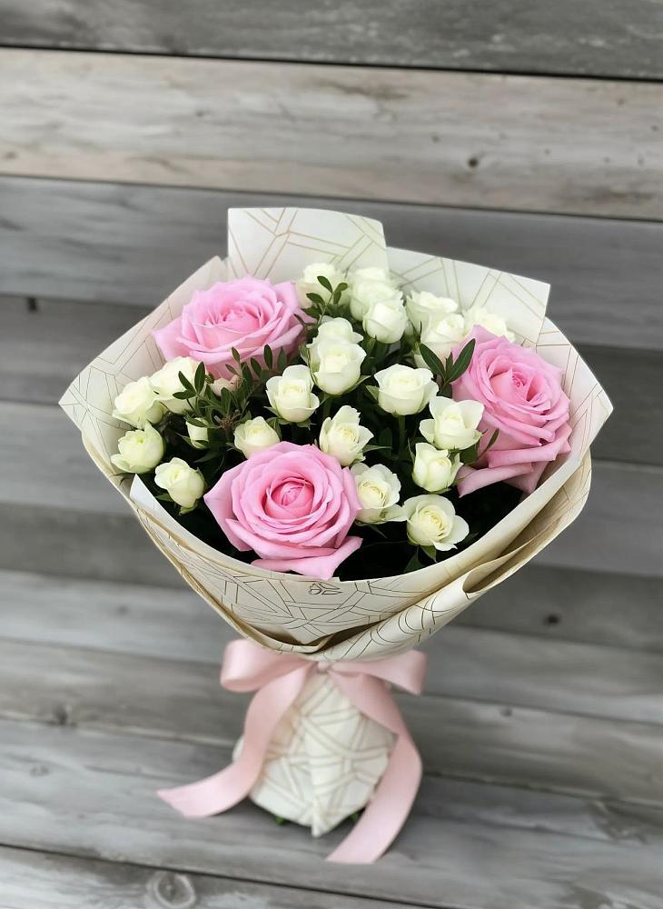 Букет цветов из: Розы в Зелёном городе