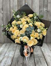 Букет цветов из:  Розы и Лизиантусы в Зелёном городе