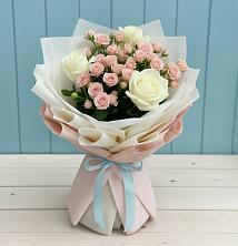 Букет цветов из:  Розы в Зелёном городе
