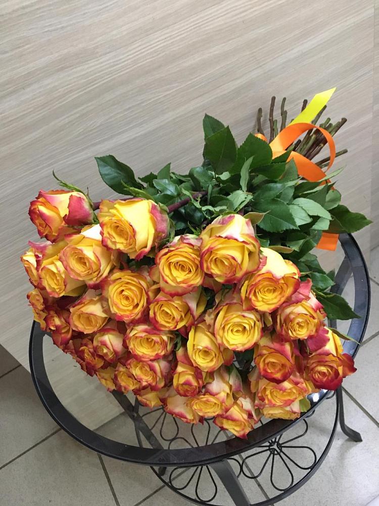 Букет Желтые розы в Зелёном городе