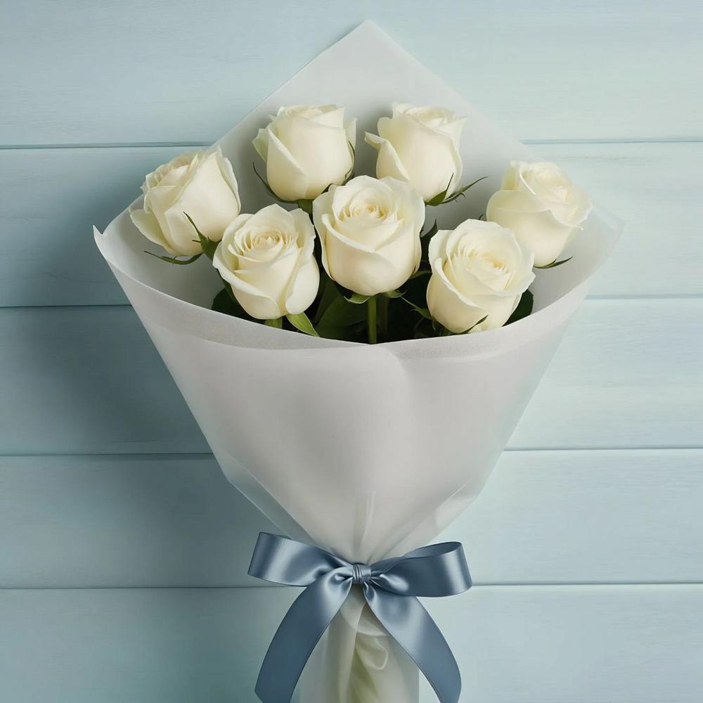 Букет 7 Белых роз Эдлесс Лав в Зелёном городе
