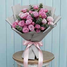 Букет цветов из:  Розы в Зелёном городе